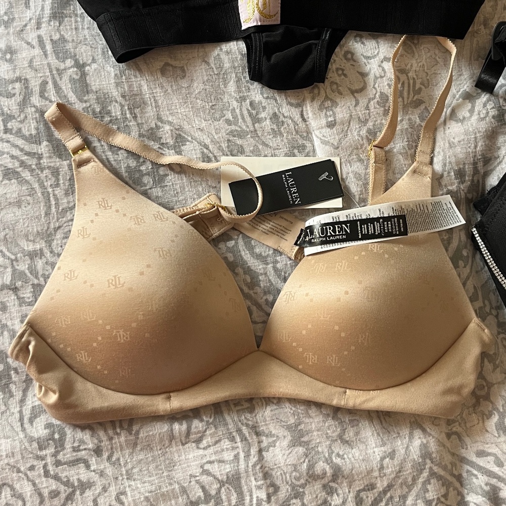 New Ralph Lawerence light pad monogram bra